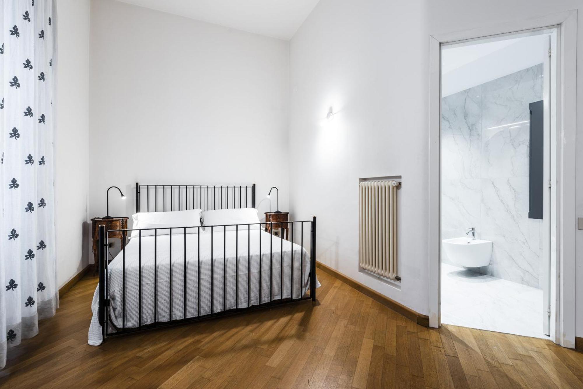 Agata Apartment With Balcony By Wonderful Italy 카타니아 외부 사진